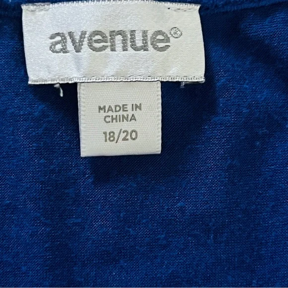 Avenue 3/4 sleeves Royal blue size L NWOT - Picture 6 of 9
